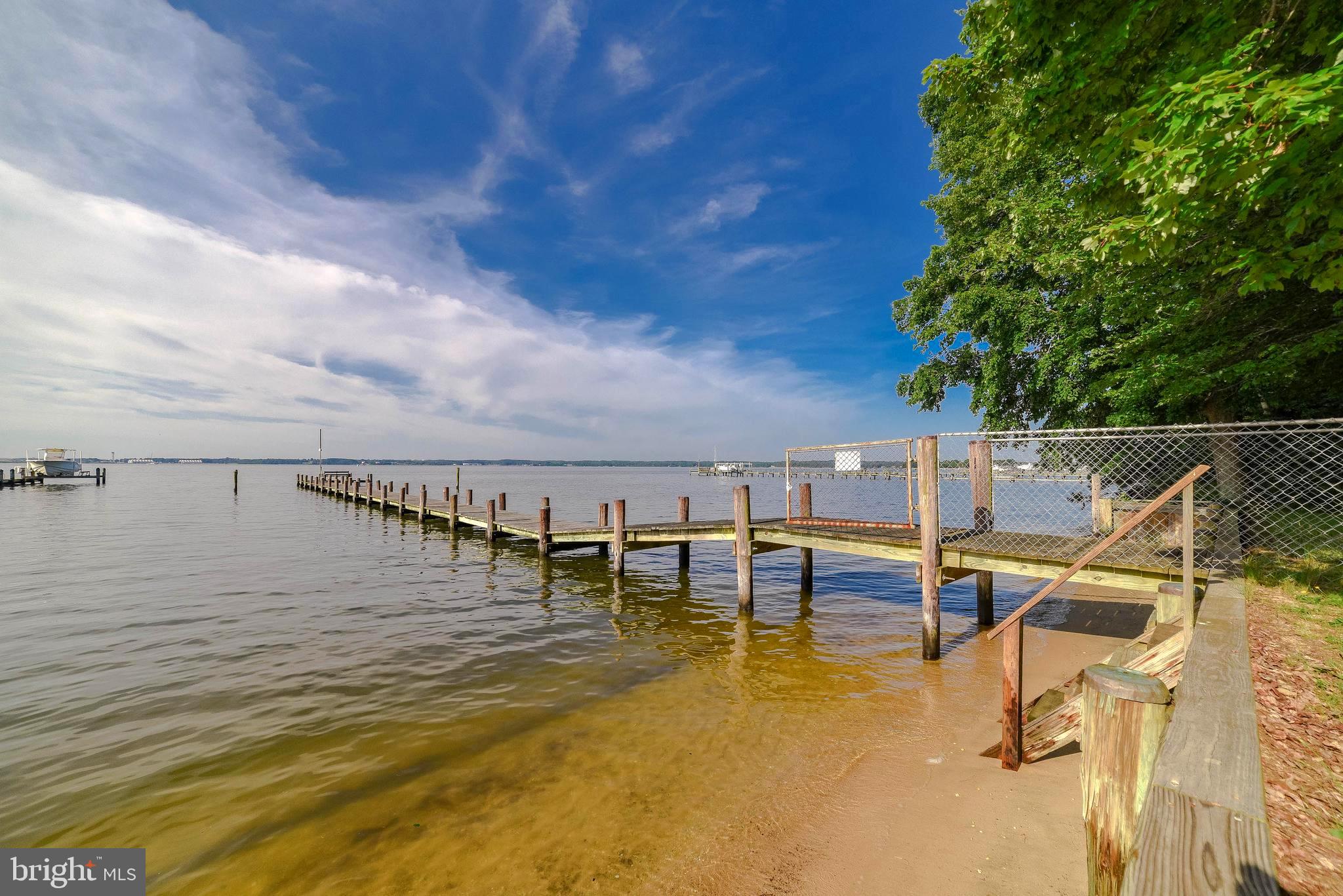 ROUSBY HALL WOODS - Residential