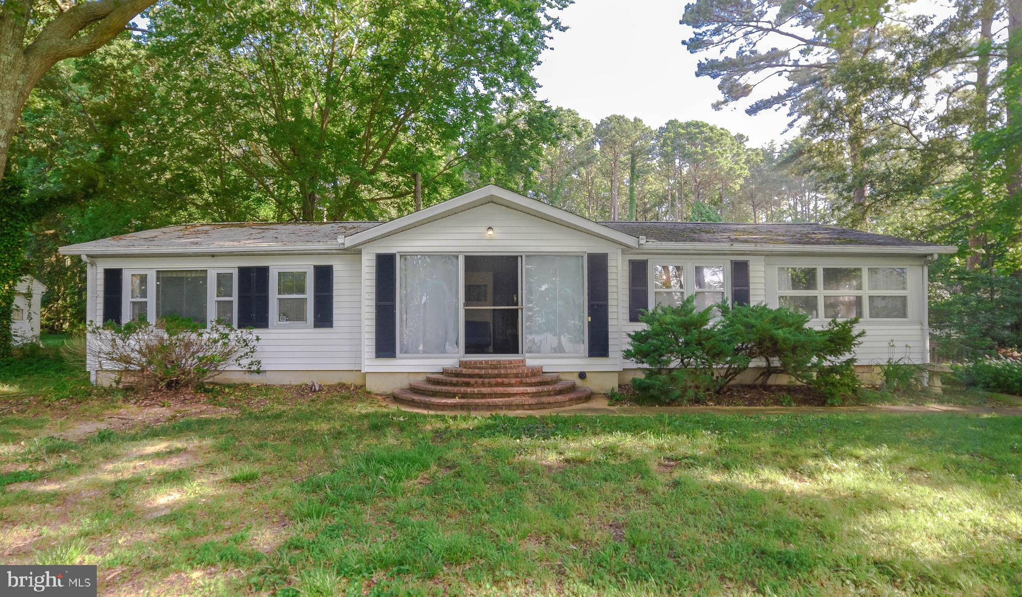 ROUSBY HALL WOODS - Residential