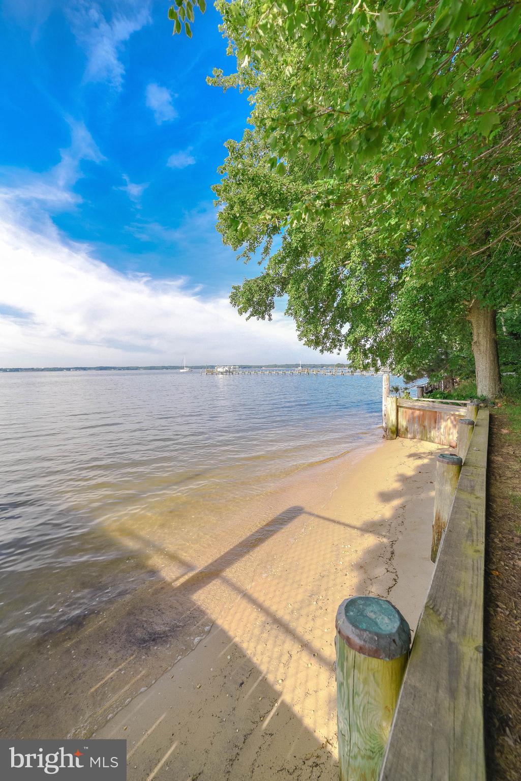 ROUSBY HALL WOODS - Residential