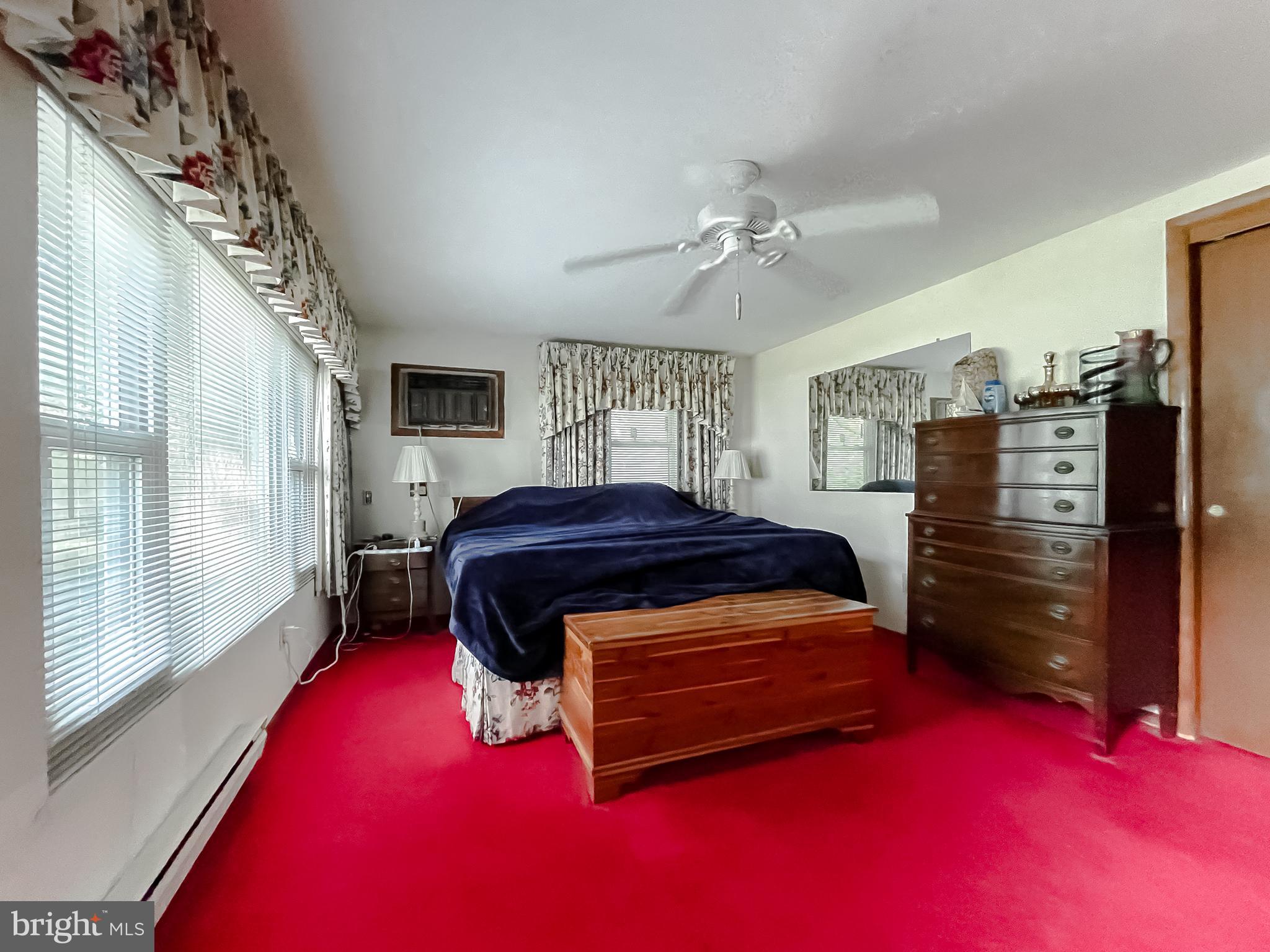 ROUSBY HALL WOODS - Residential