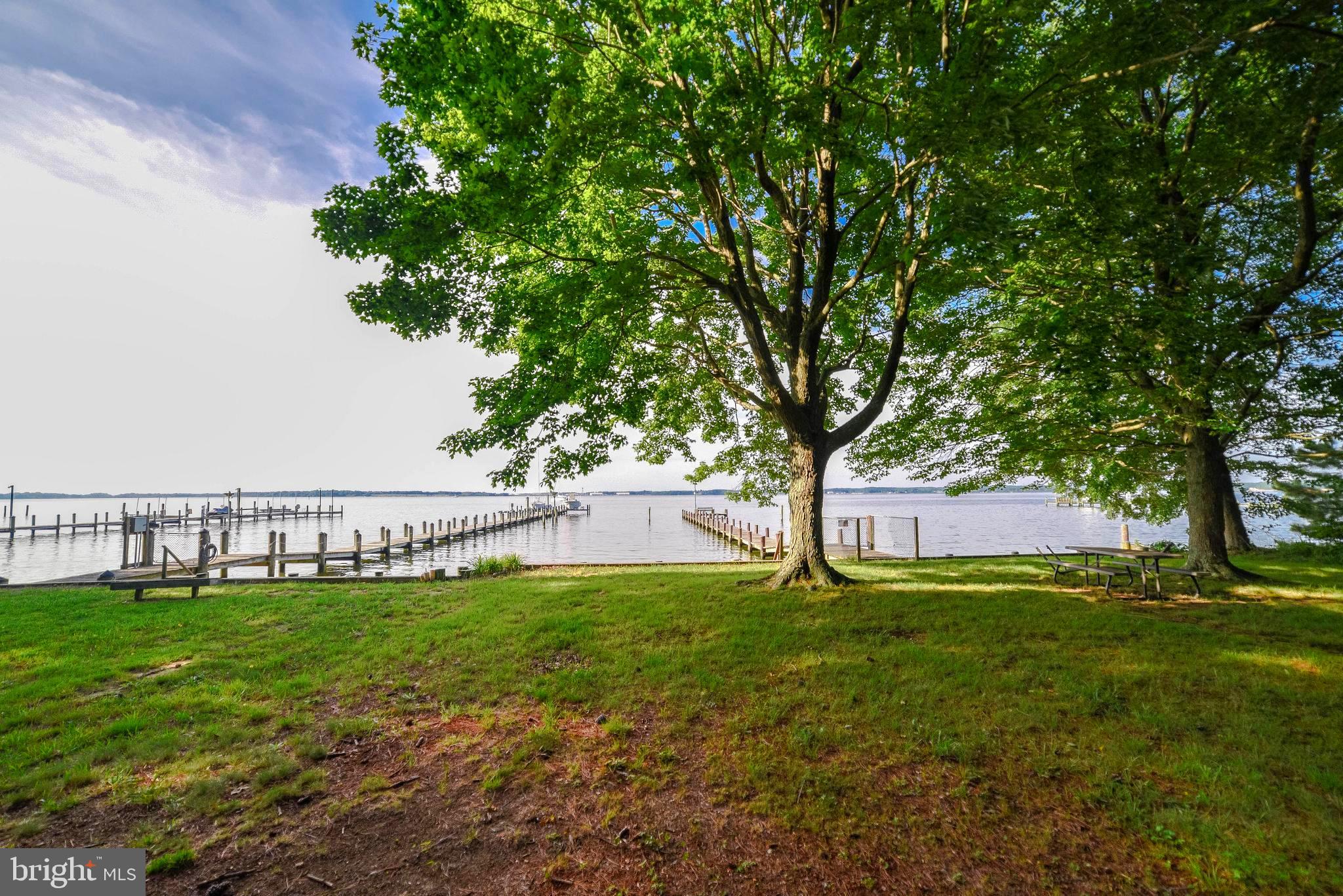 ROUSBY HALL WOODS - Residential