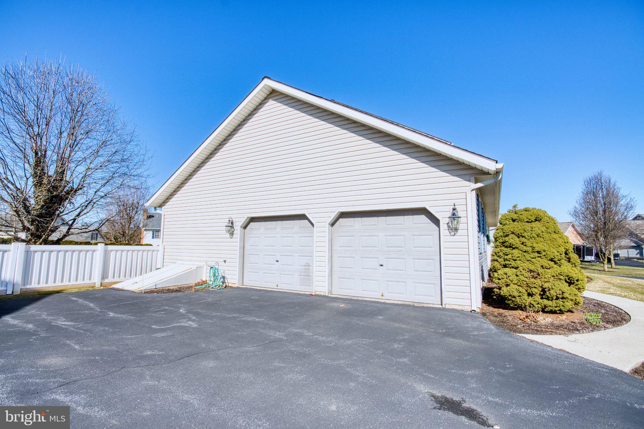 EAST EVERGREEN ESTATES - Residential