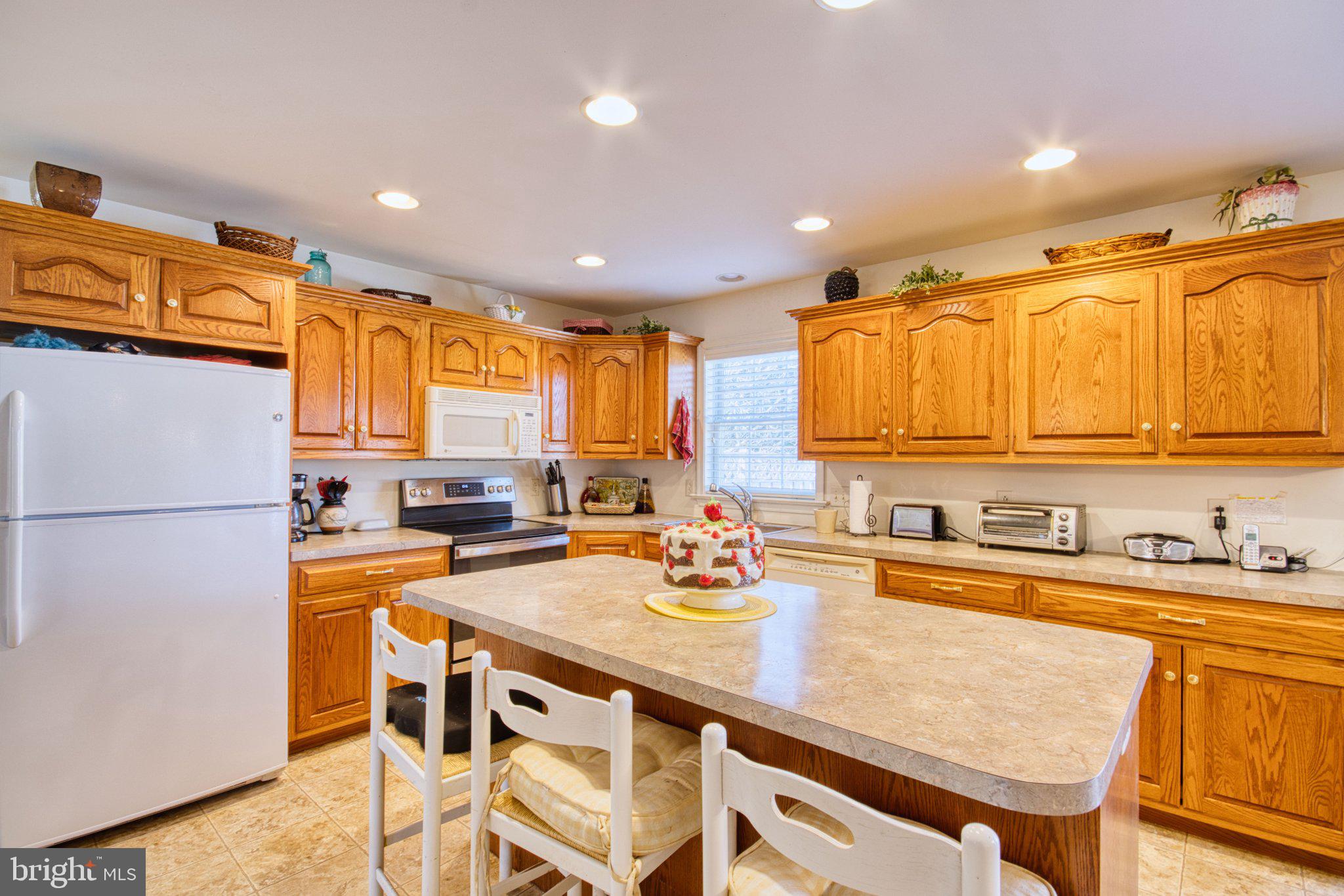 EAST EVERGREEN ESTATES - Residential