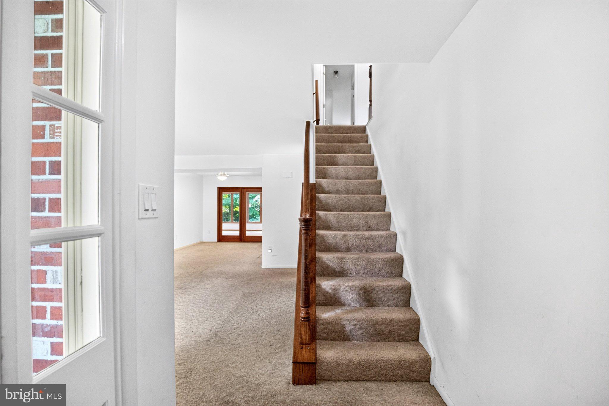 237 FOXWOOD LANE