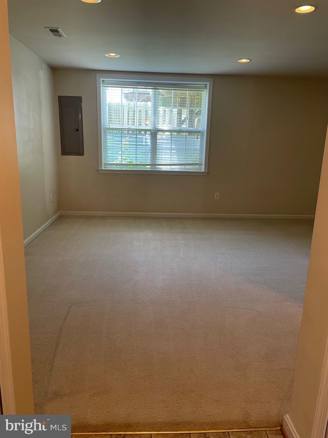 PORT AQUIA - Residential Lease