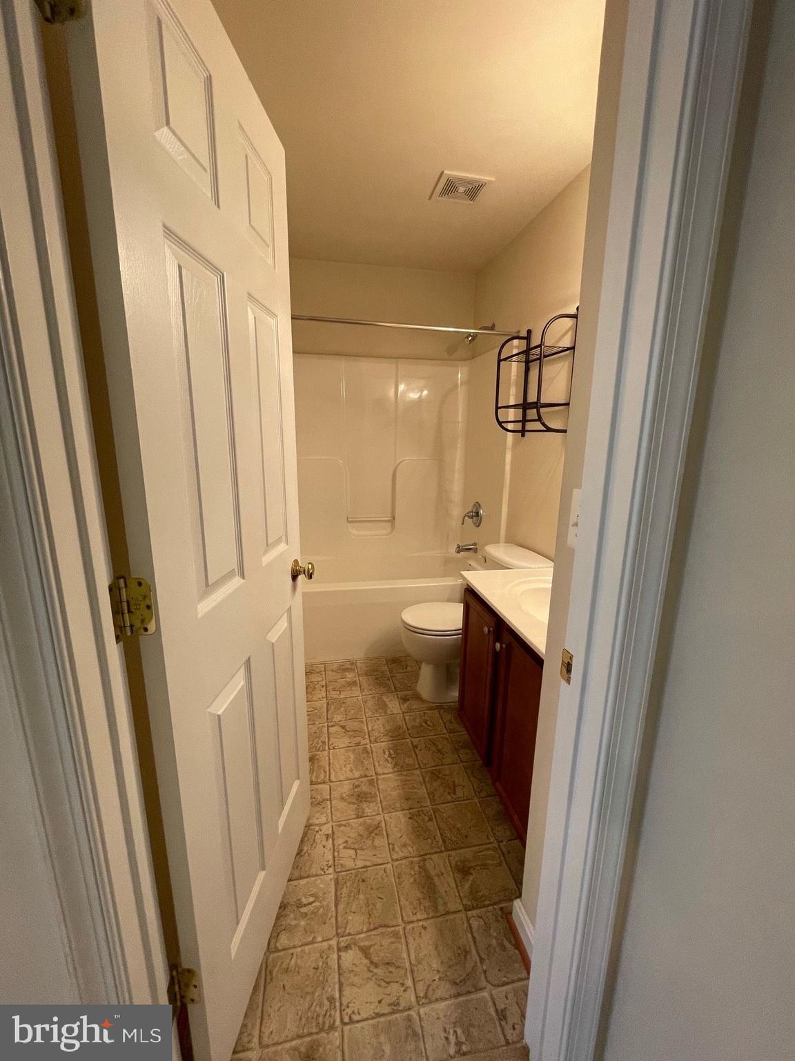 PORT AQUIA - Residential Lease