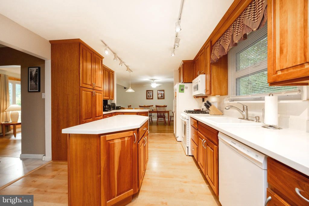 Photo of 208 Morris Road, EXTON, PA 19341 (MLS # PACT2110790)