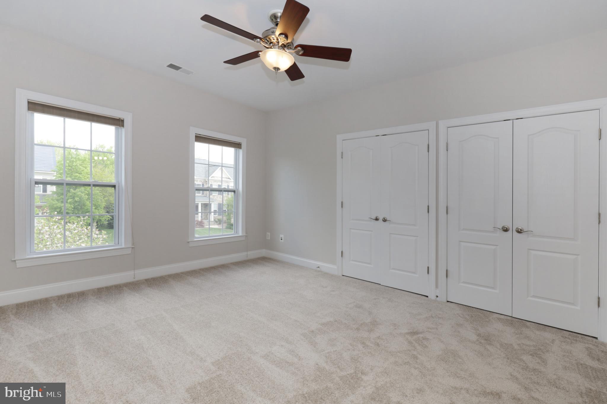 LAKEWOOD HILLS - Residential