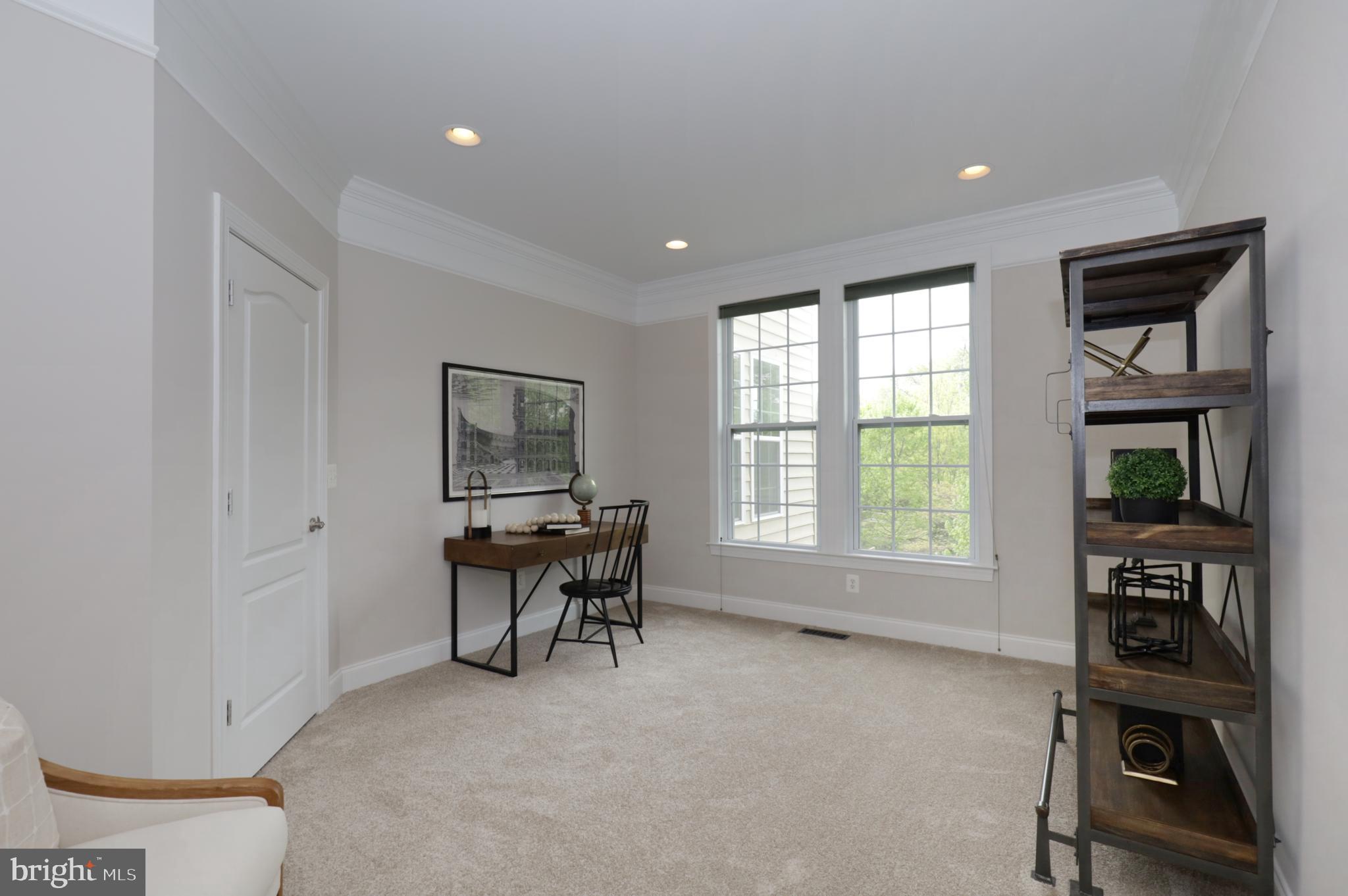 LAKEWOOD HILLS - Residential