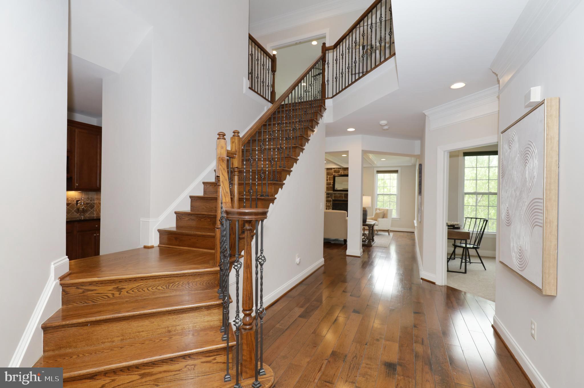 LAKEWOOD HILLS - Residential