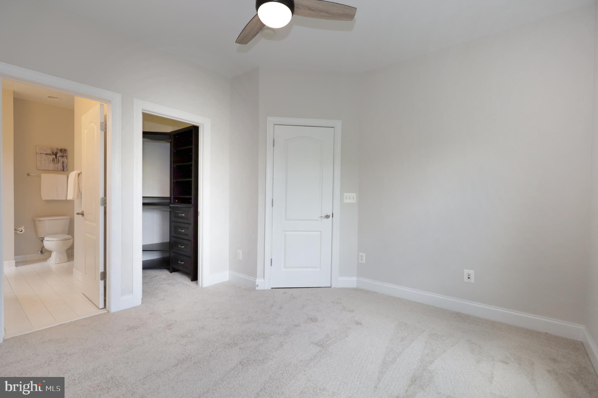 LAKEWOOD HILLS - Residential