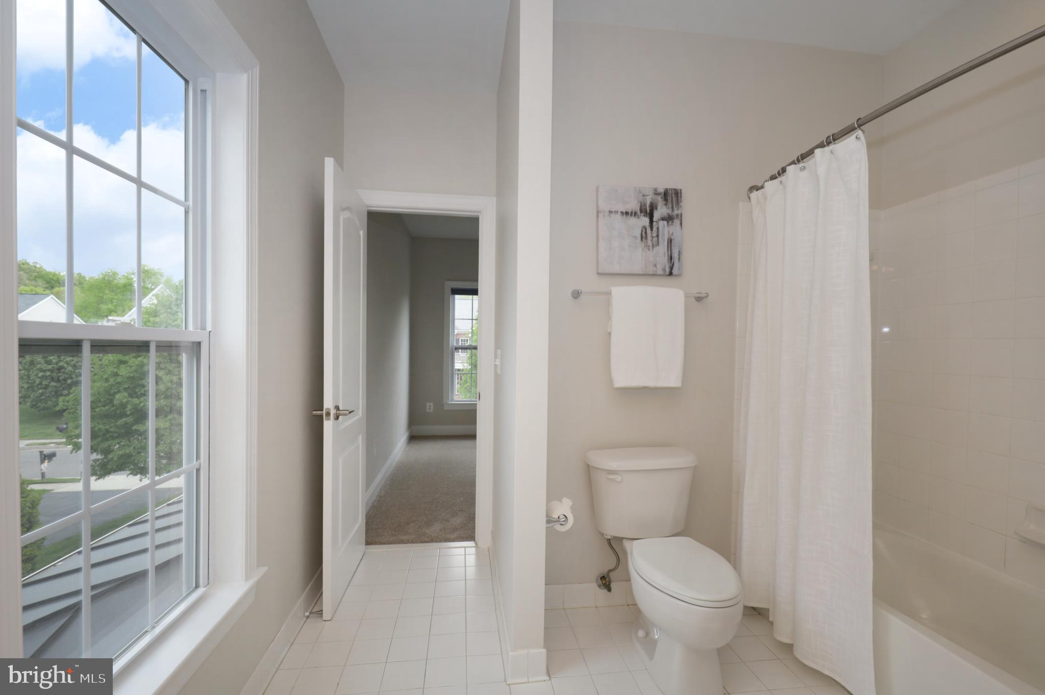 LAKEWOOD HILLS - Residential