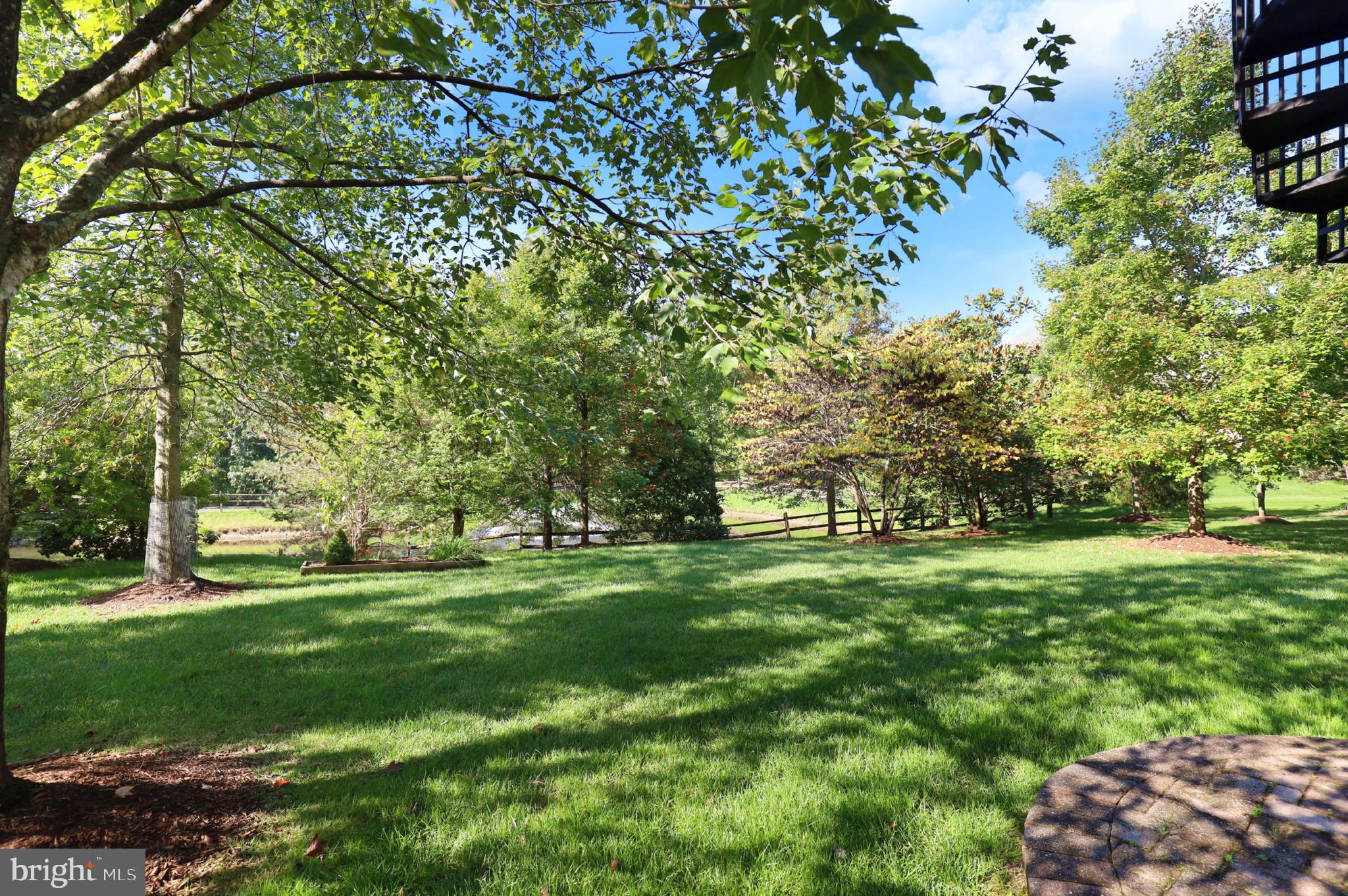 LAKEWOOD HILLS - Residential