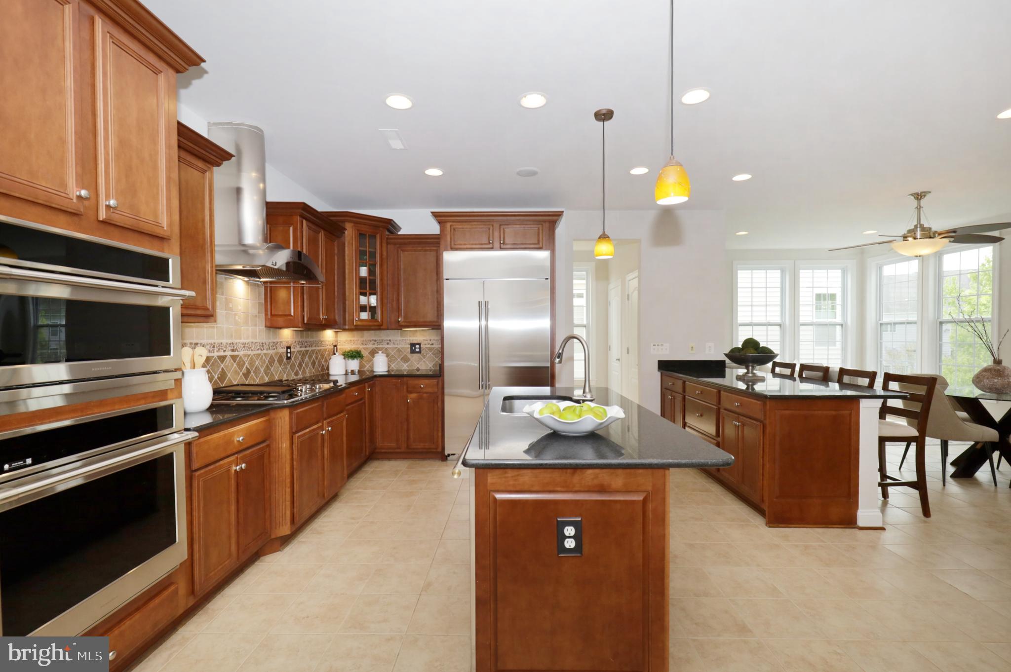 LAKEWOOD HILLS - Residential