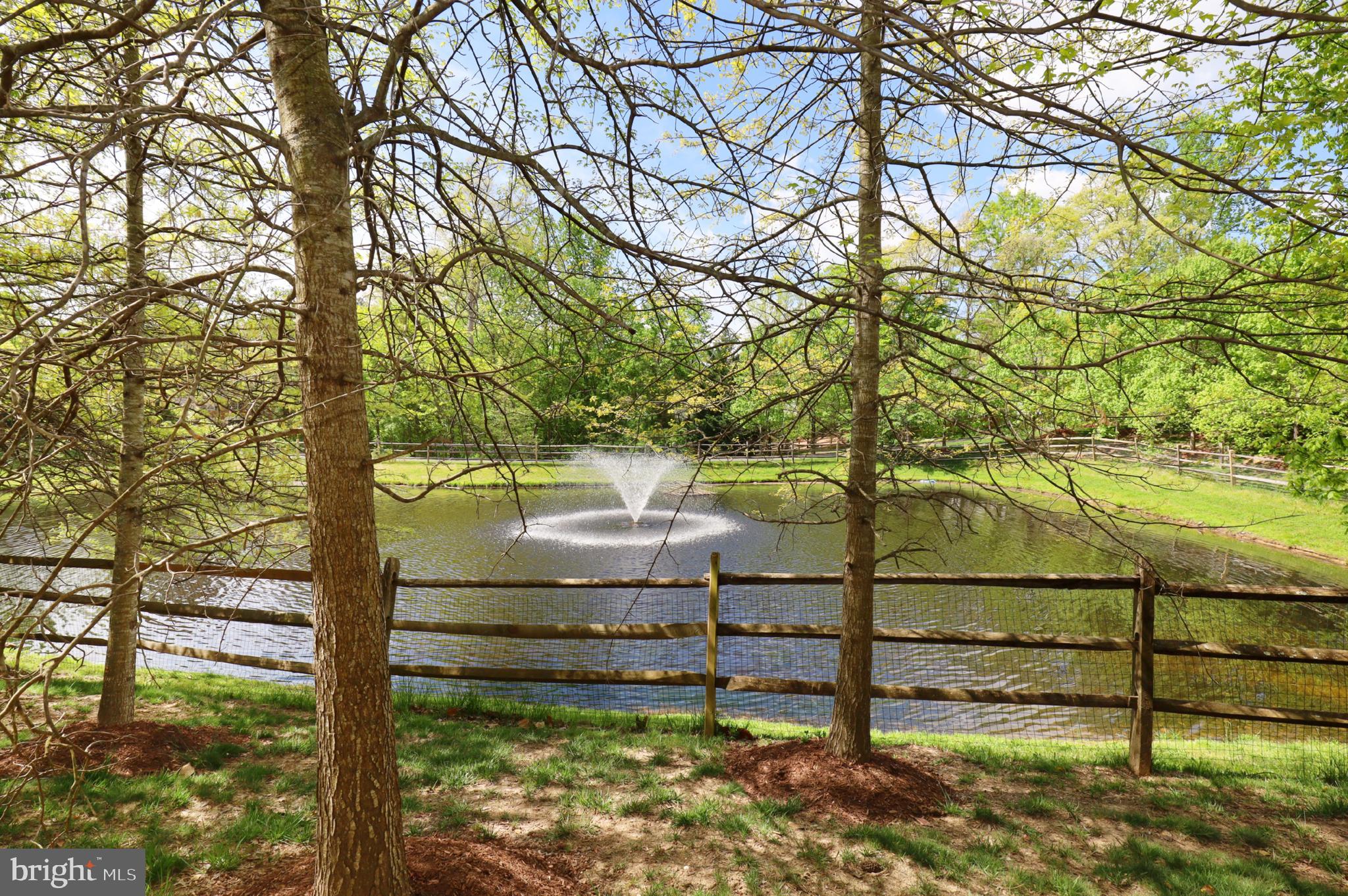 LAKEWOOD HILLS - Residential