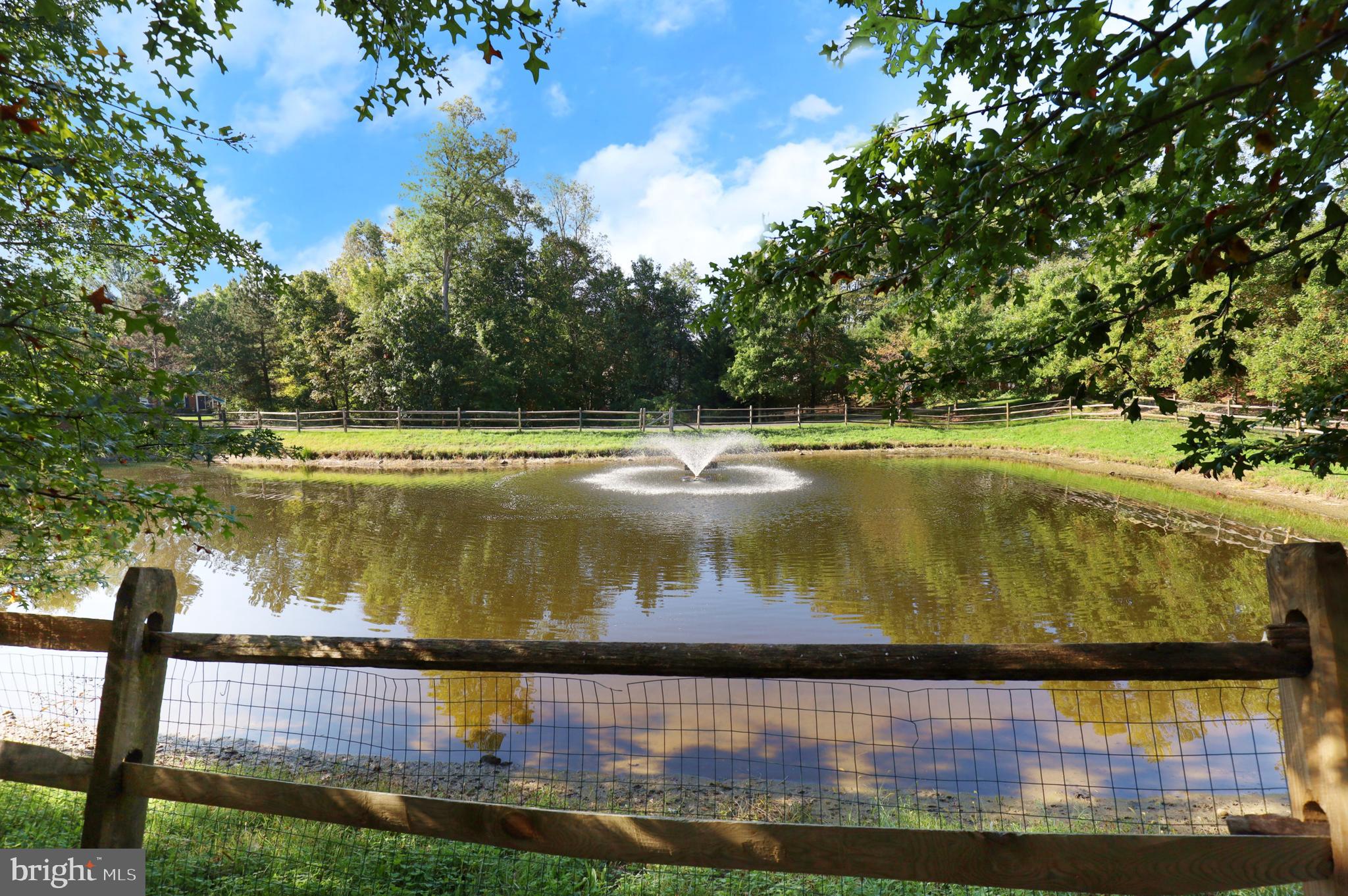 LAKEWOOD HILLS - Residential