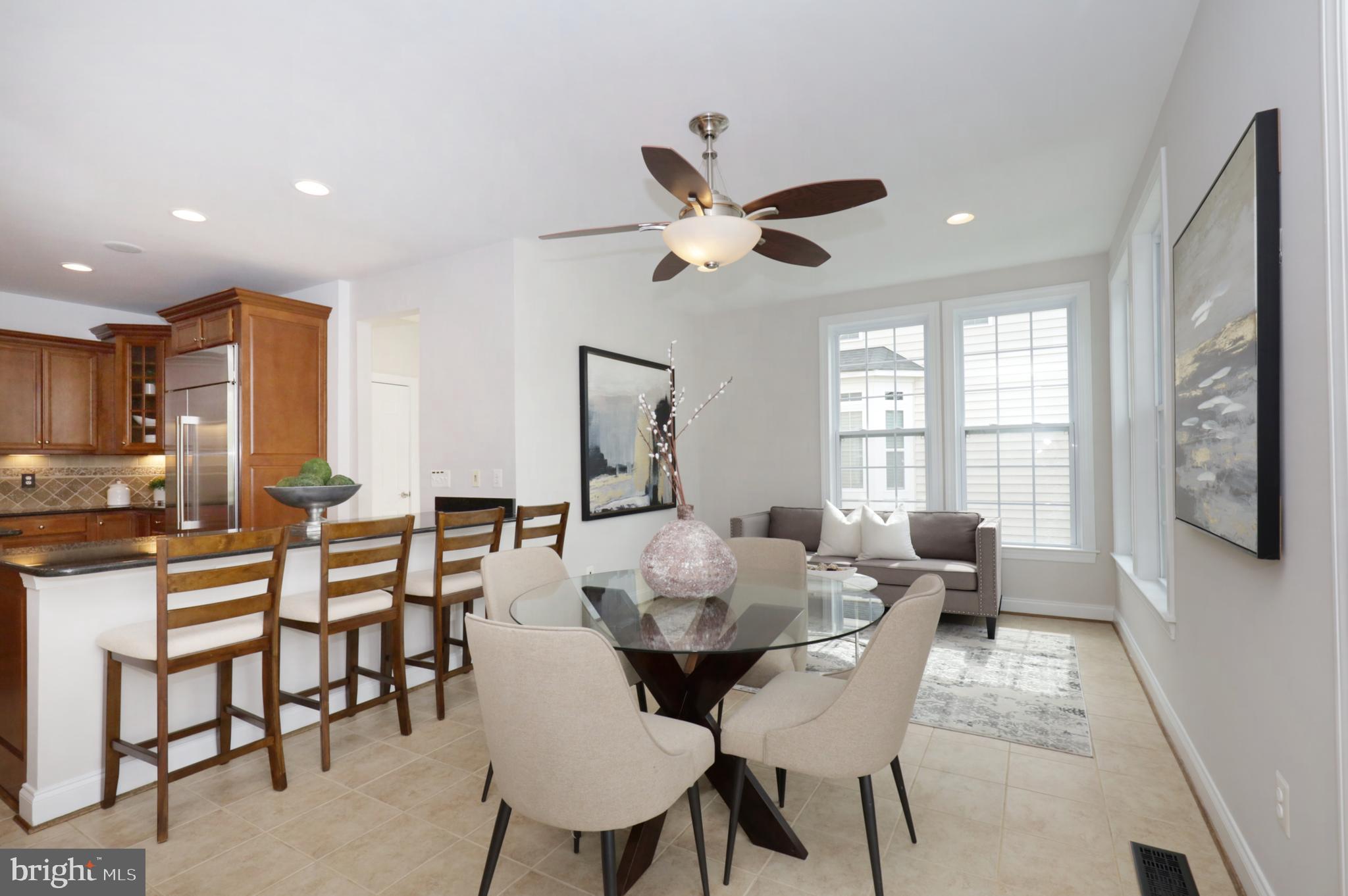 LAKEWOOD HILLS - Residential