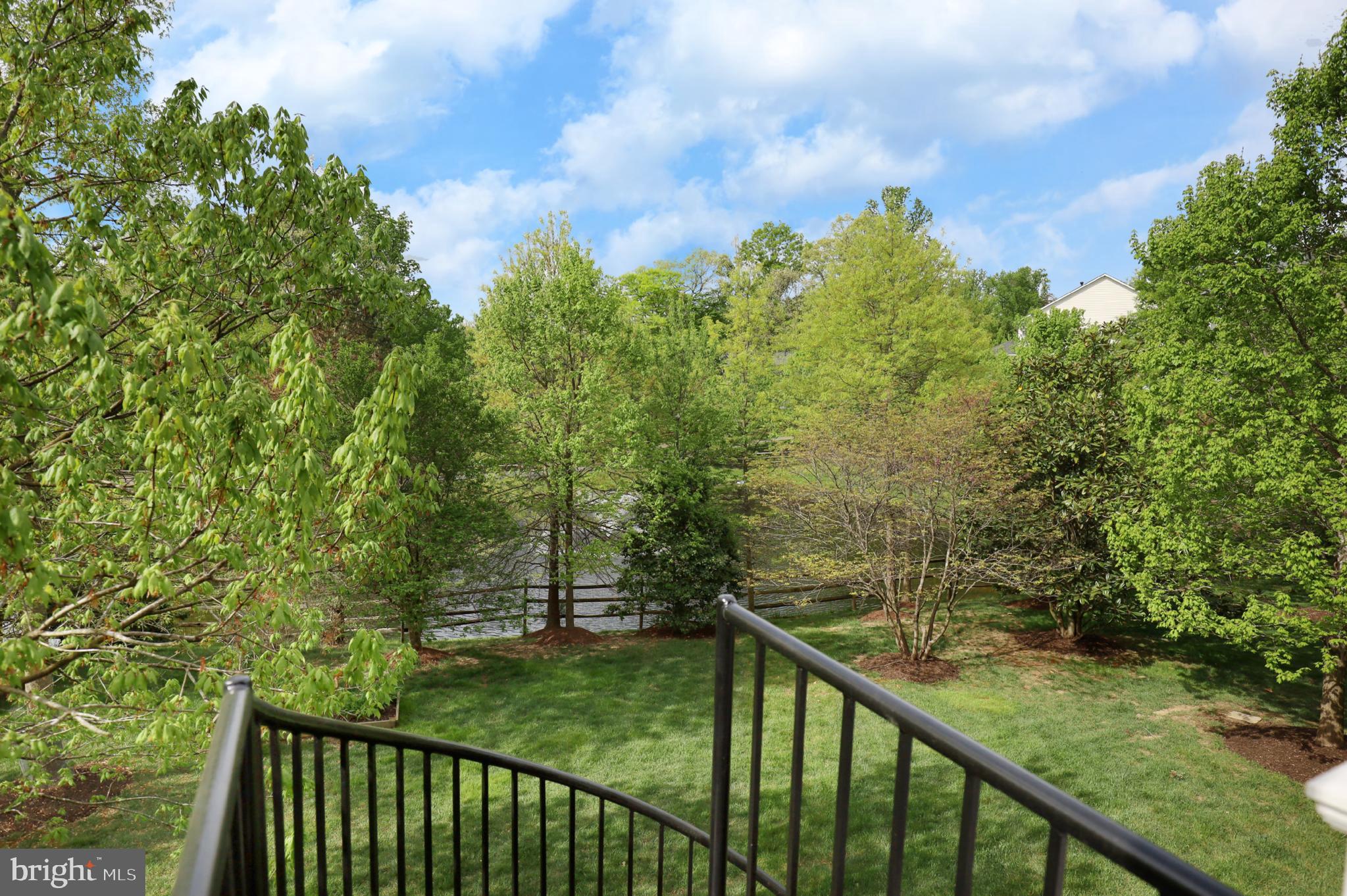 LAKEWOOD HILLS - Residential