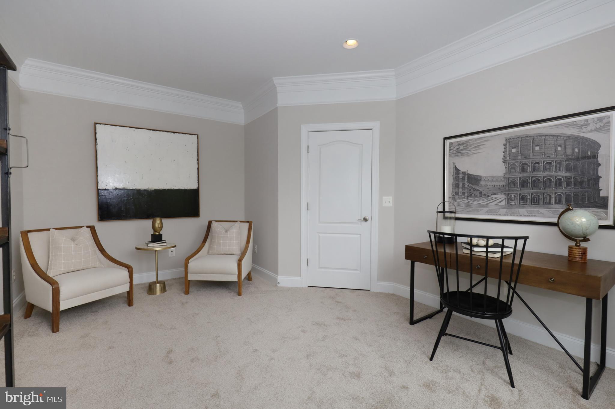 LAKEWOOD HILLS - Residential