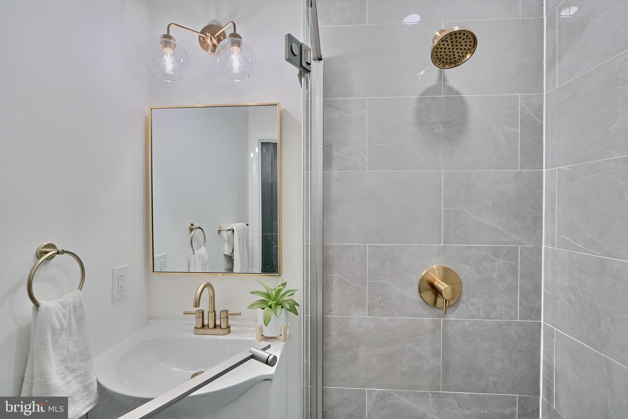 IDLEWYLDE - Residential