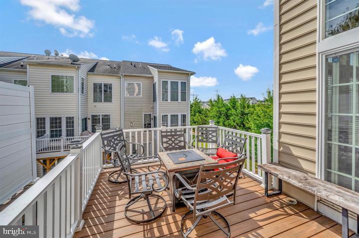 POTOMAC CLUB - Residential Lease