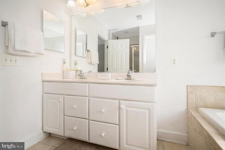 POTOMAC CLUB - Residential Lease