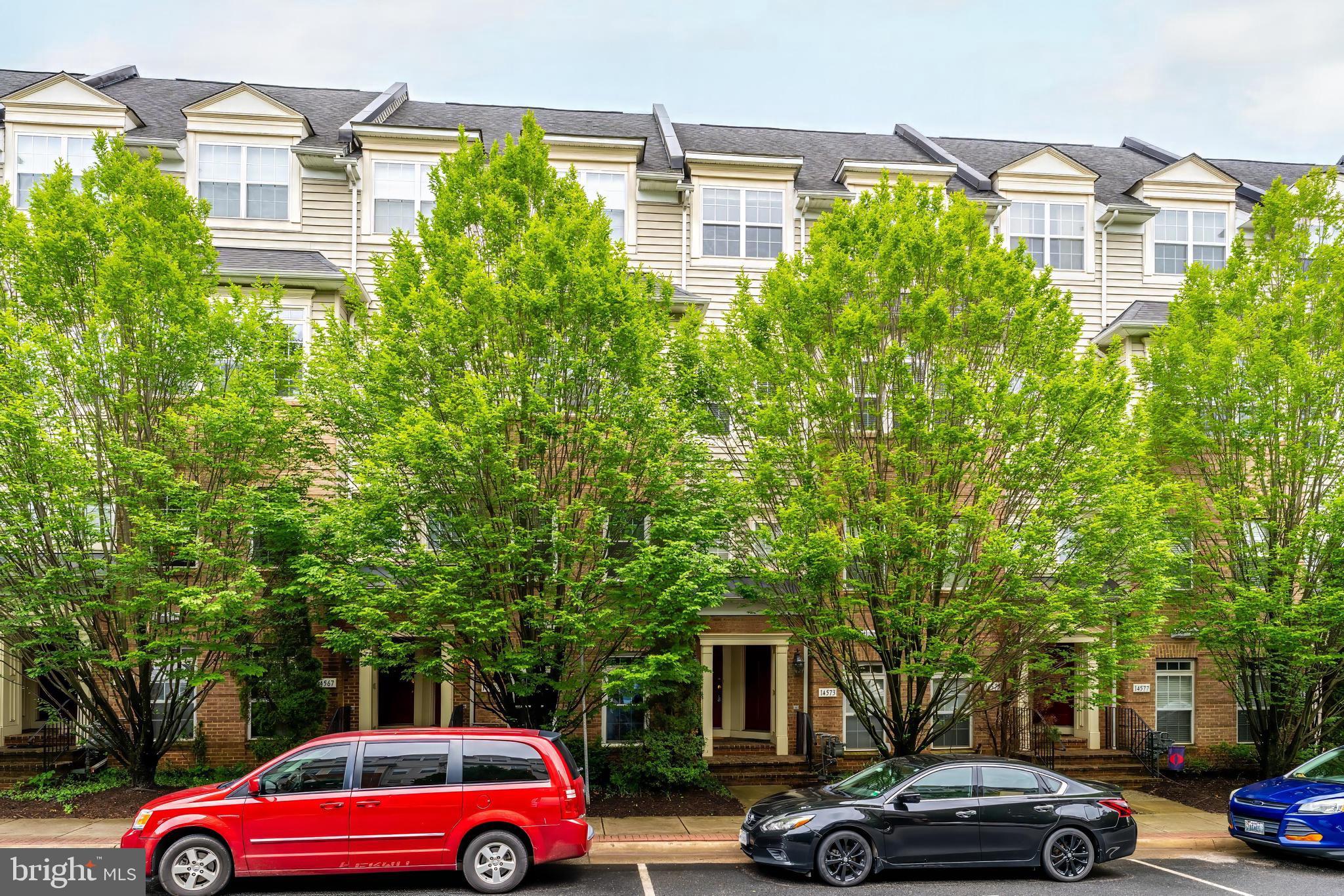 VILLAGE PLACE - Residential