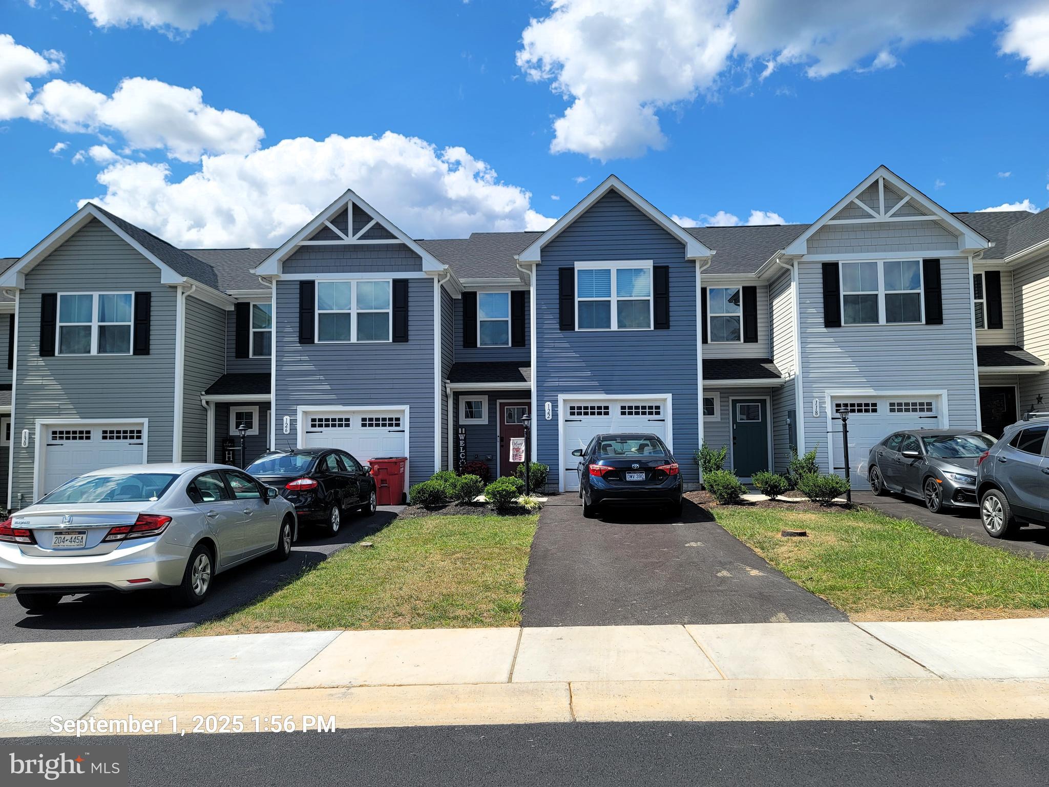 CARDINAL POINTE - Residential