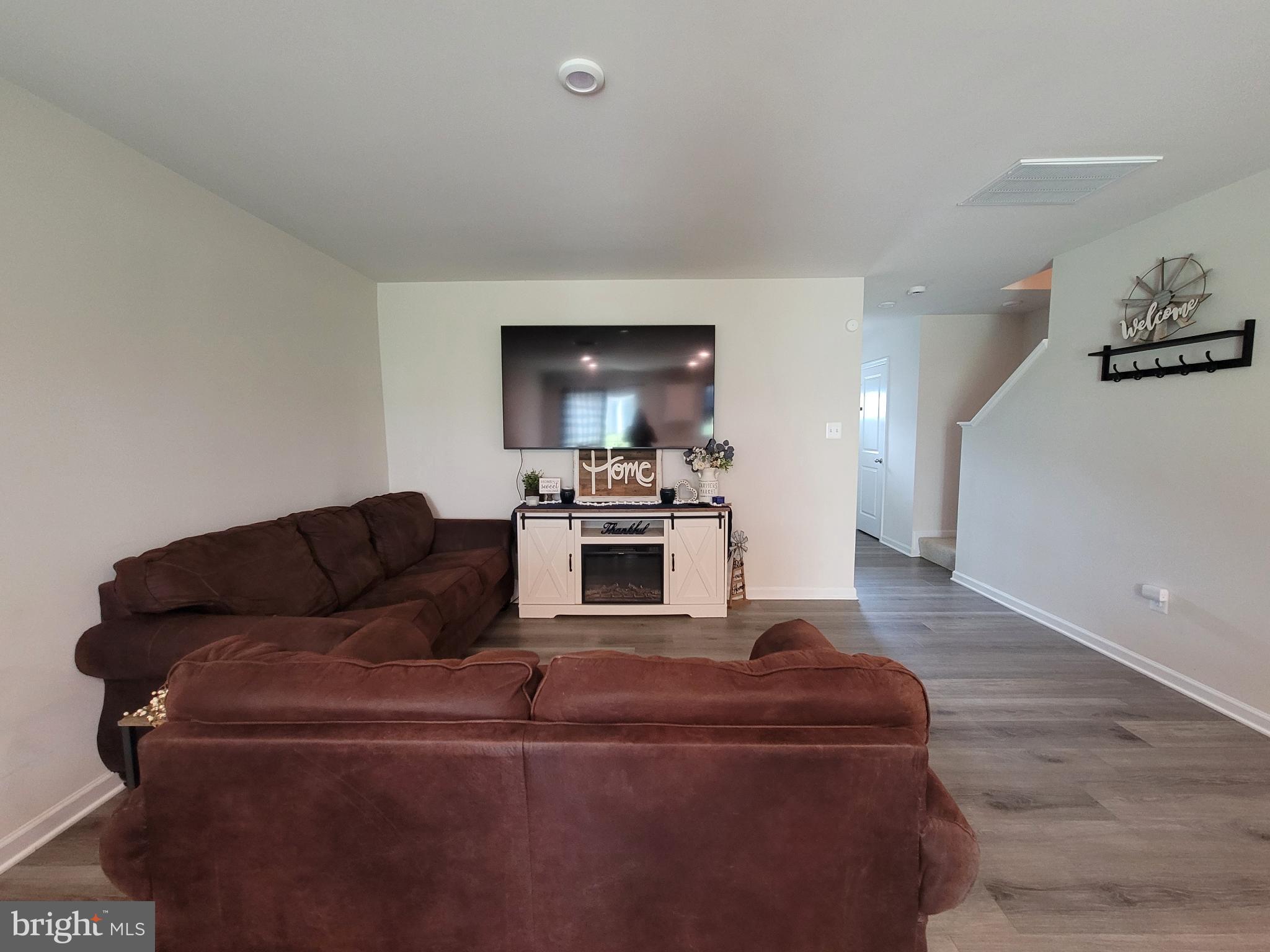 CARDINAL POINTE - Residential