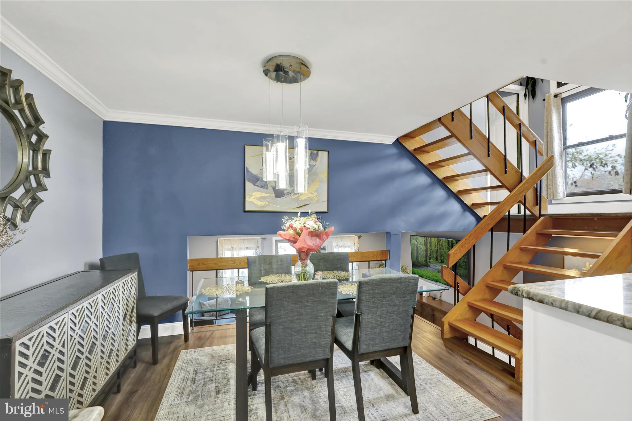 FLYING HILLS - Residential