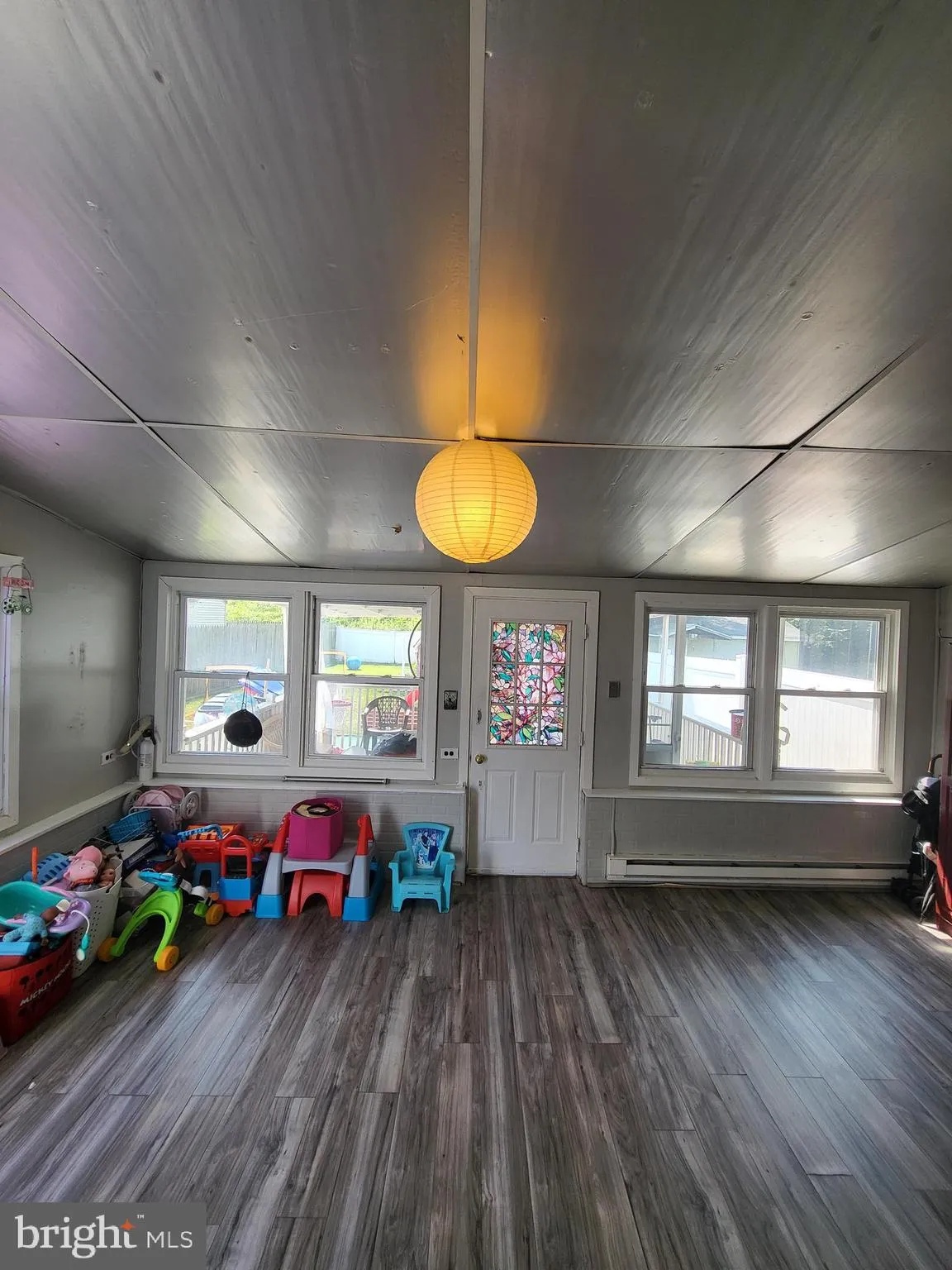 Reading, Pennsylvania 19605, United States, 3 Bedrooms Bedrooms, ,2 BathroomsBathrooms,Residential,Pending,181826