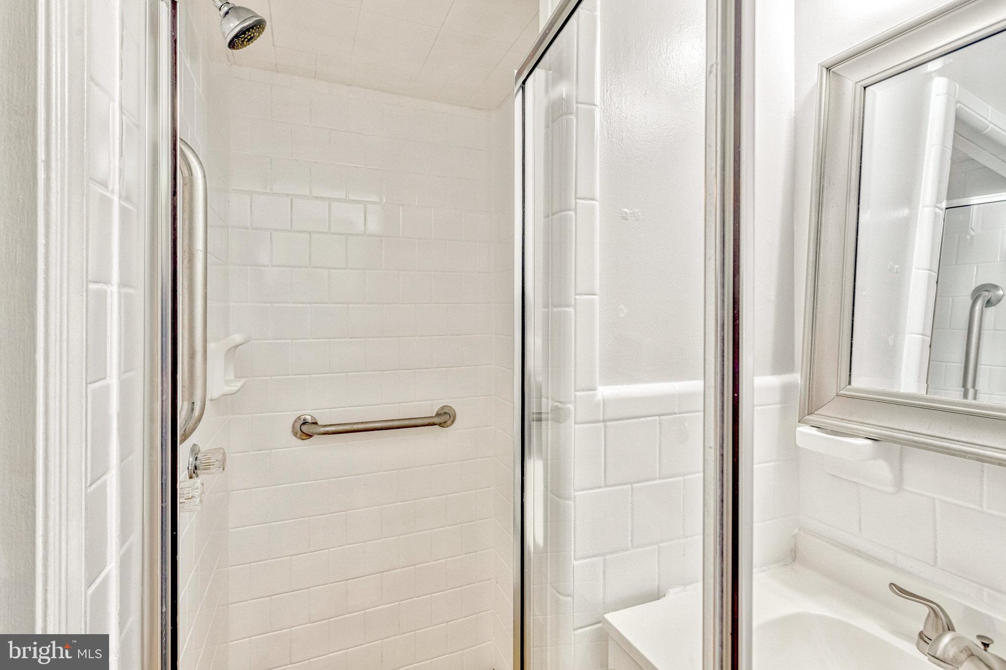 LITTLE RIVER HILLS - Residential