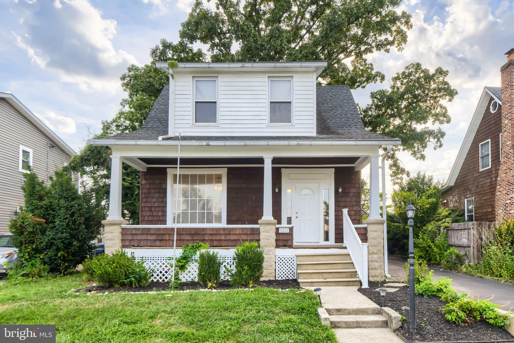 3513 KENYON AVENUE