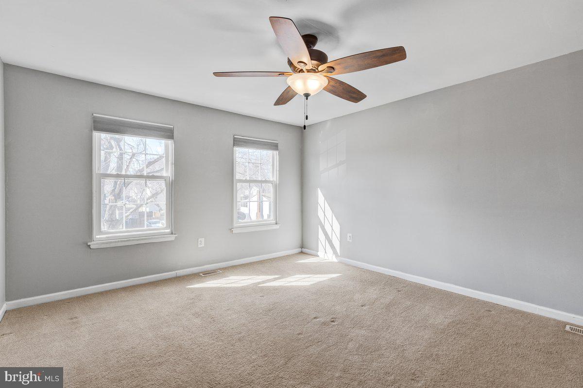 DALE CITY - Residential Lease