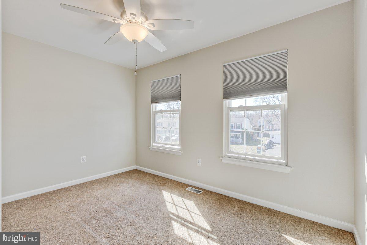 DALE CITY - Residential Lease