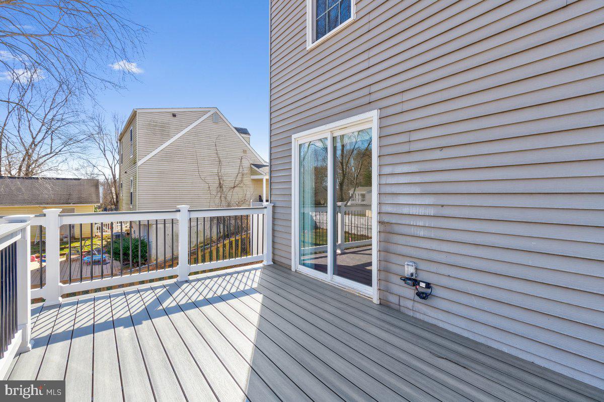 DALE CITY - Residential Lease