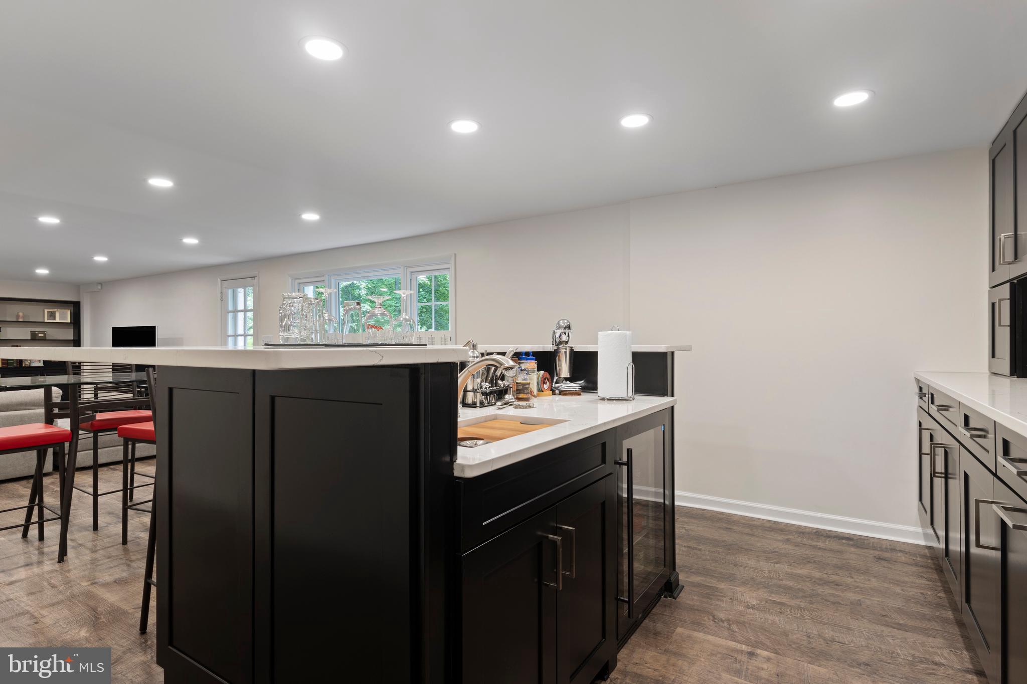 ROSLYN - Residential