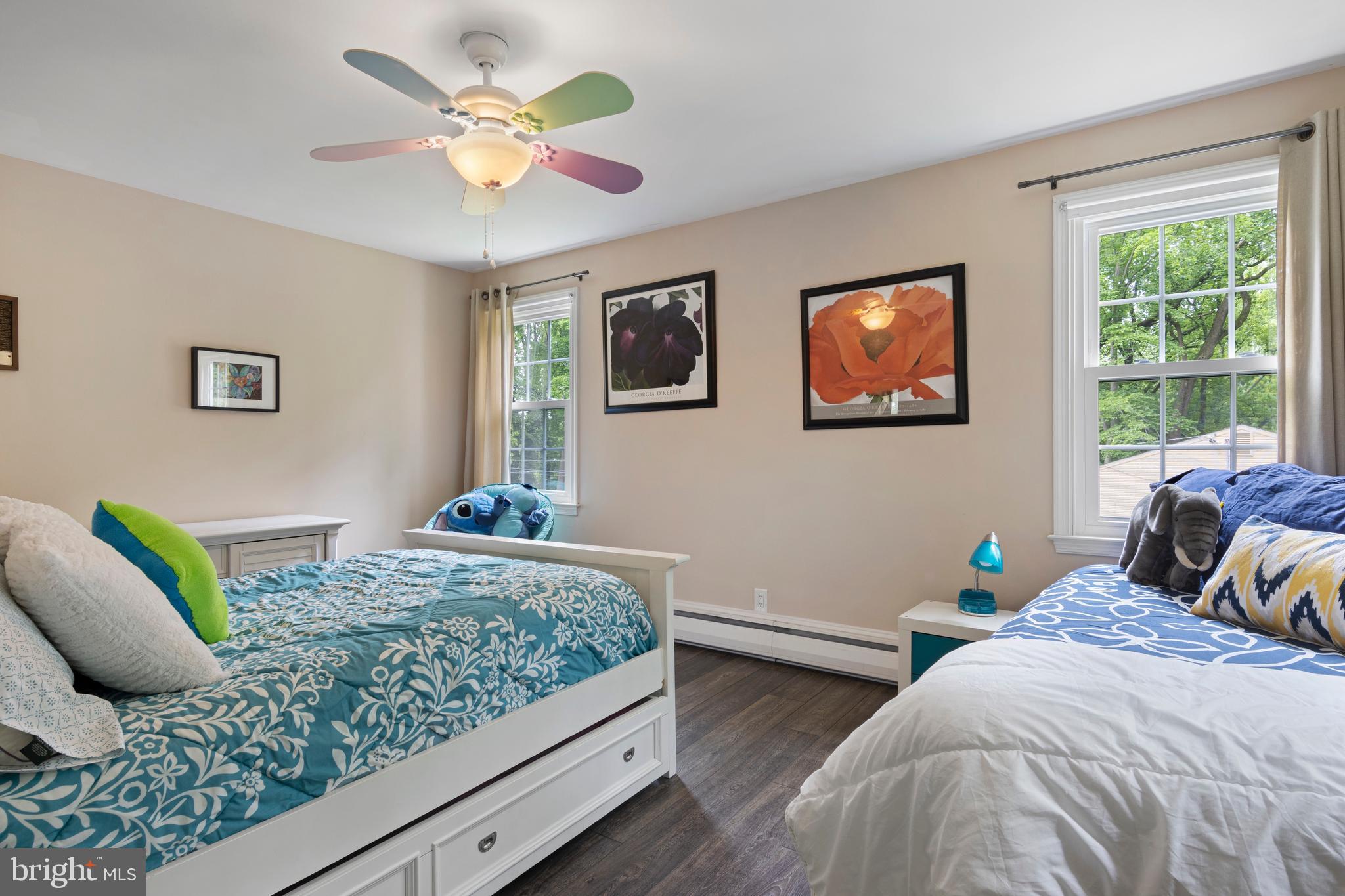 ROSLYN - Residential