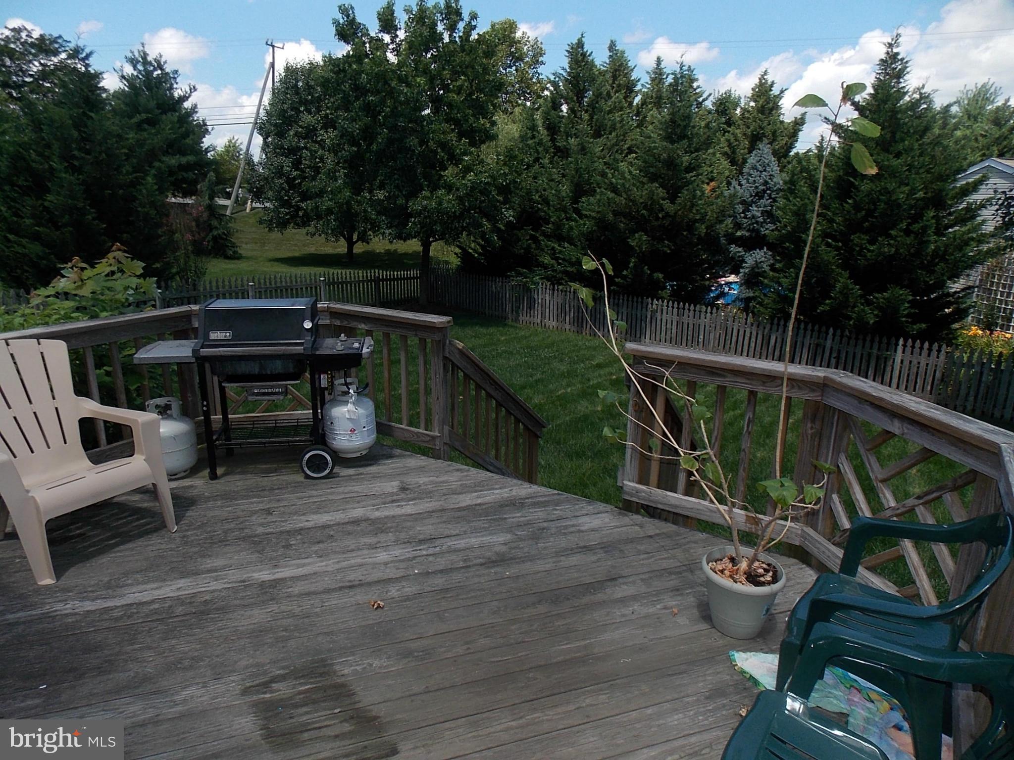 ASHBURN FARM - Residential