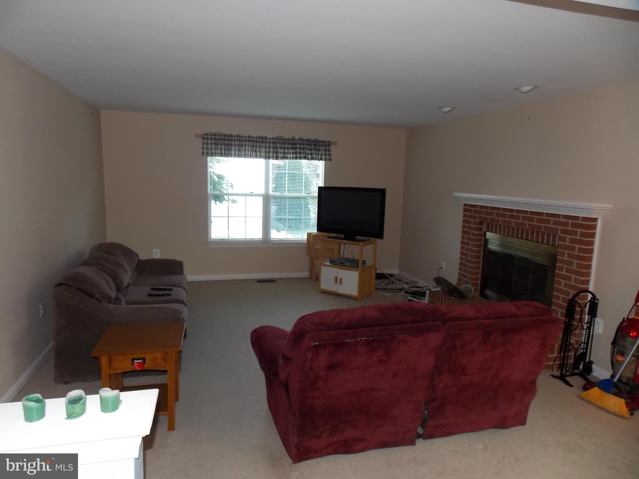 ASHBURN FARM - Residential