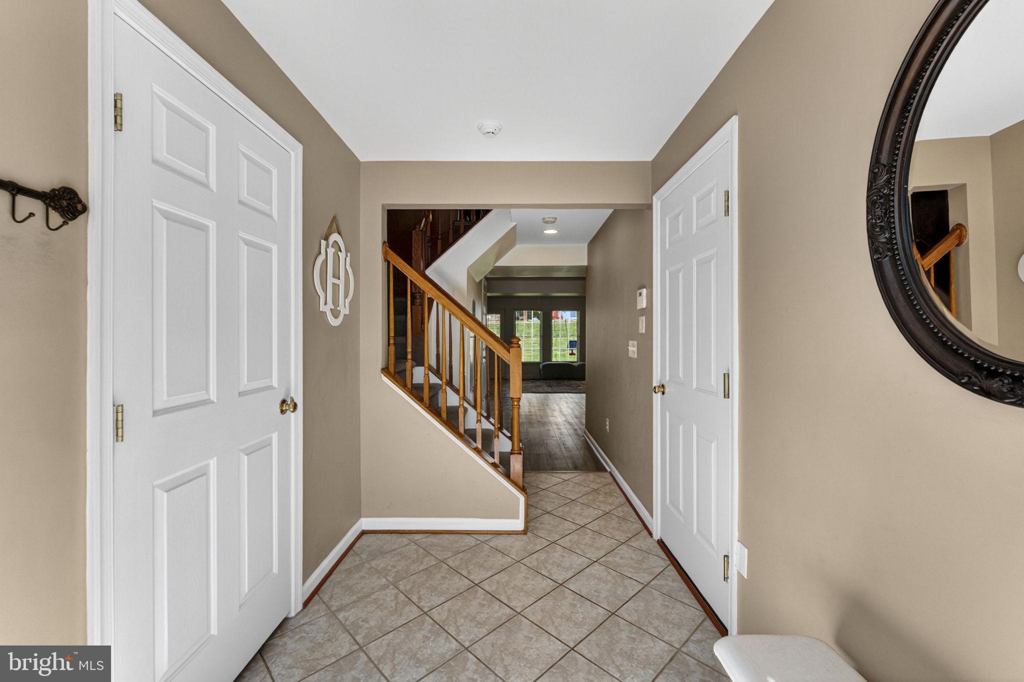LAKELAND PLACE - Residential