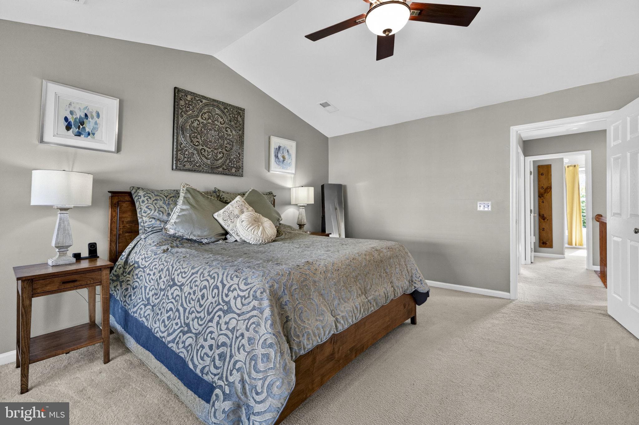 LAKELAND PLACE - Residential