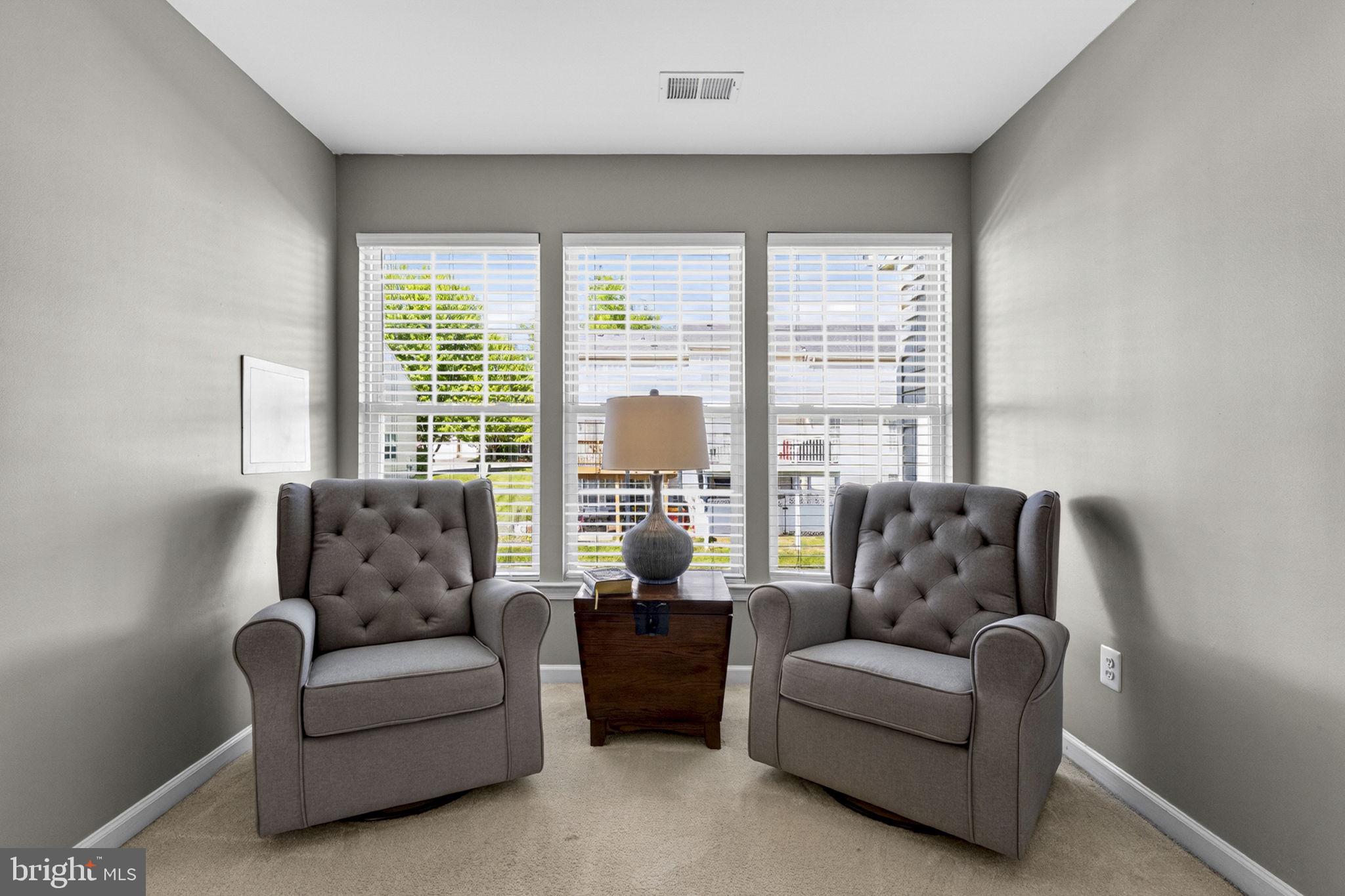 LAKELAND PLACE - Residential