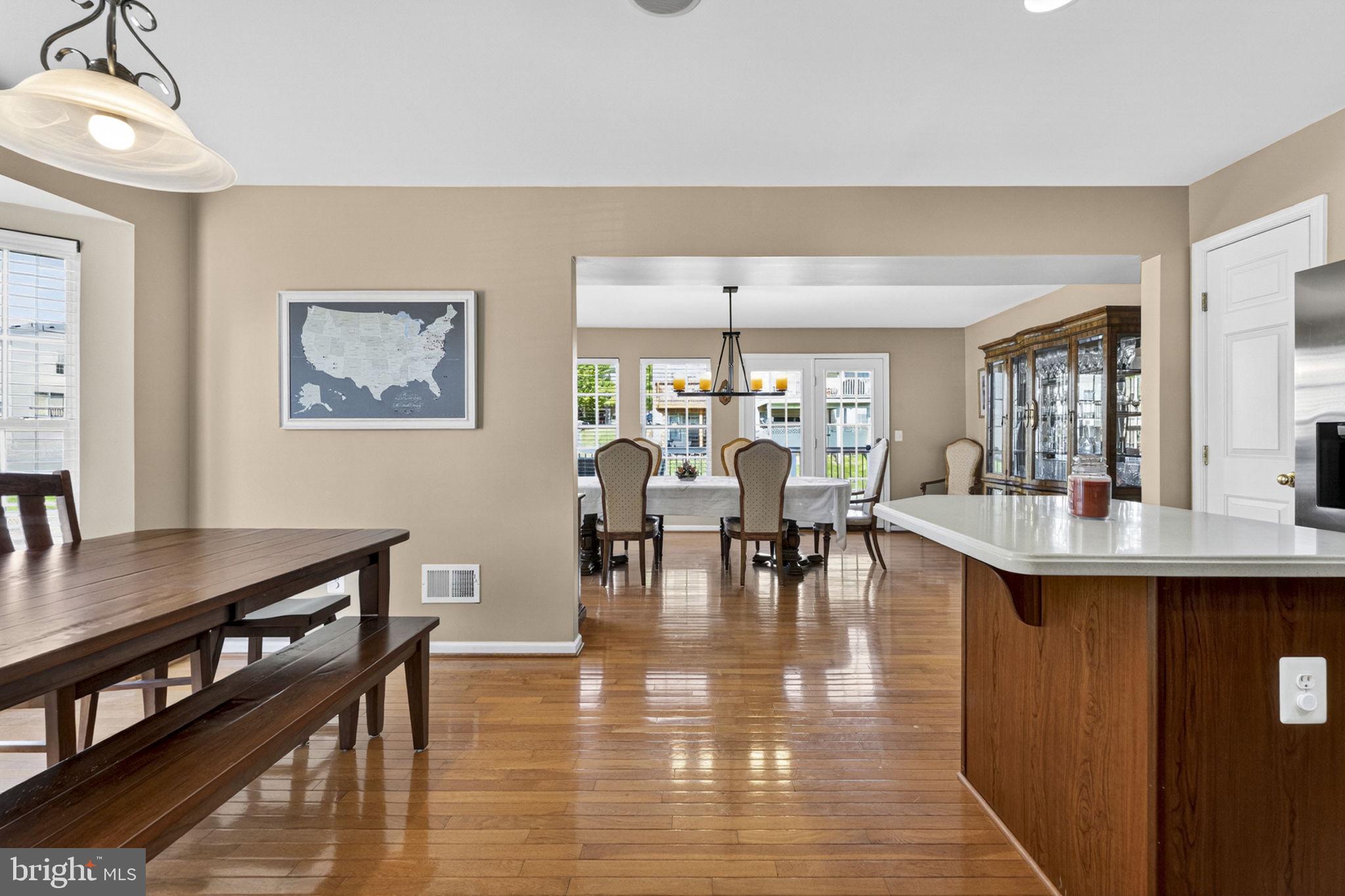 LAKELAND PLACE - Residential