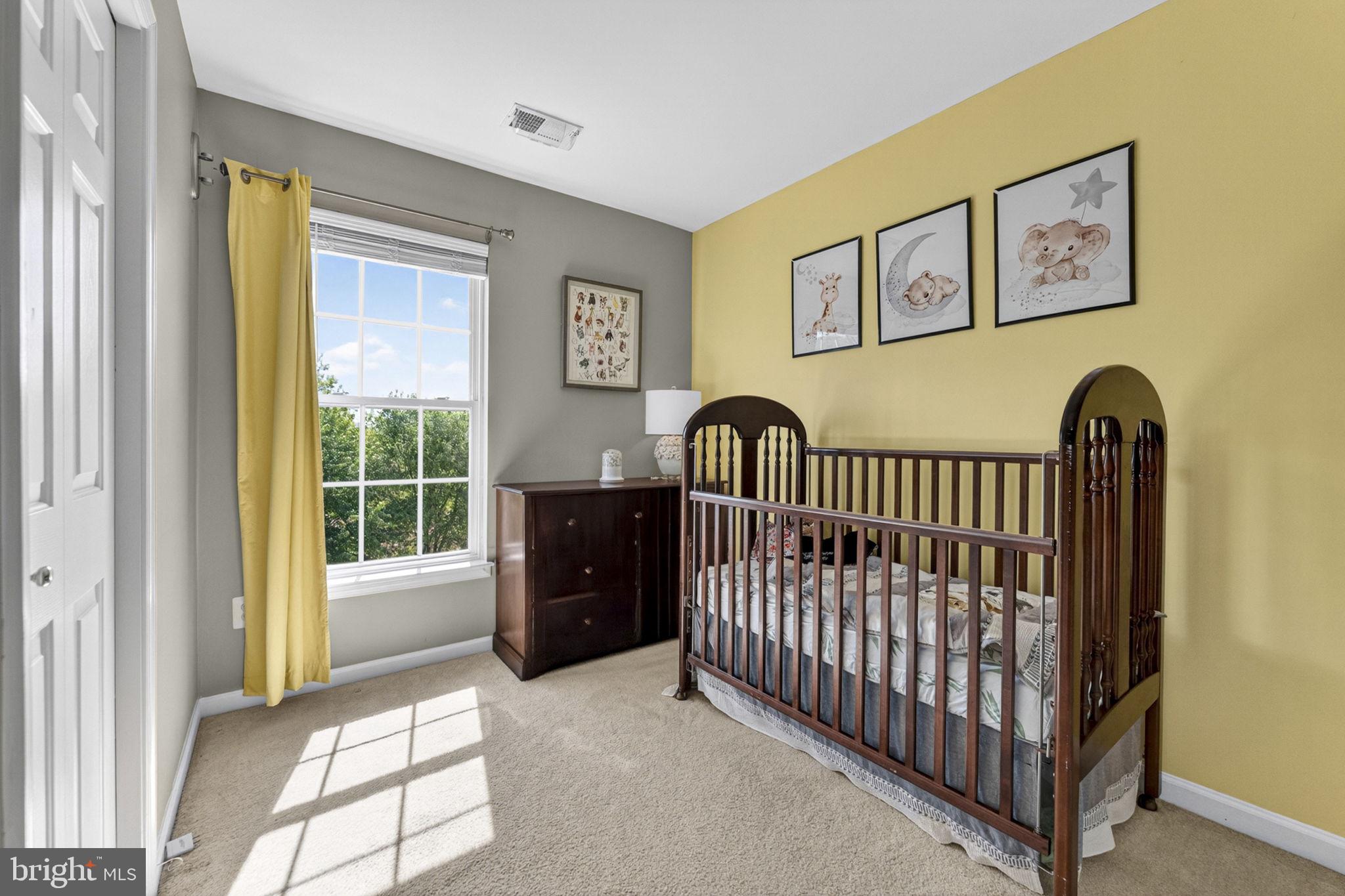LAKELAND PLACE - Residential