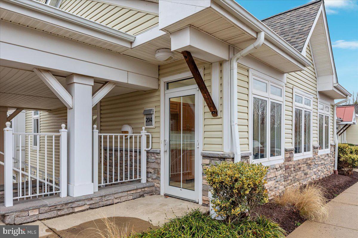 14535 JOHN MARSHALL HIGHWAY 203 & 204