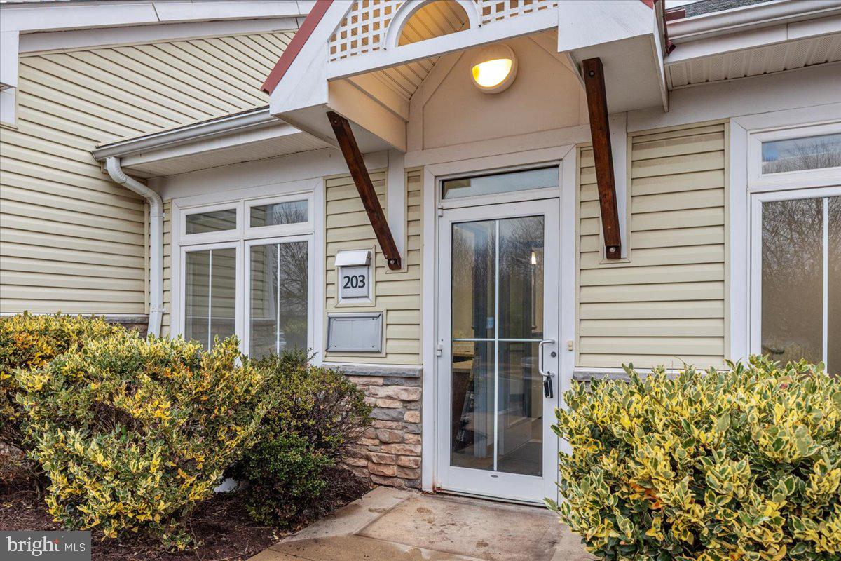 14535 JOHN MARSHALL HIGHWAY 203 & 204