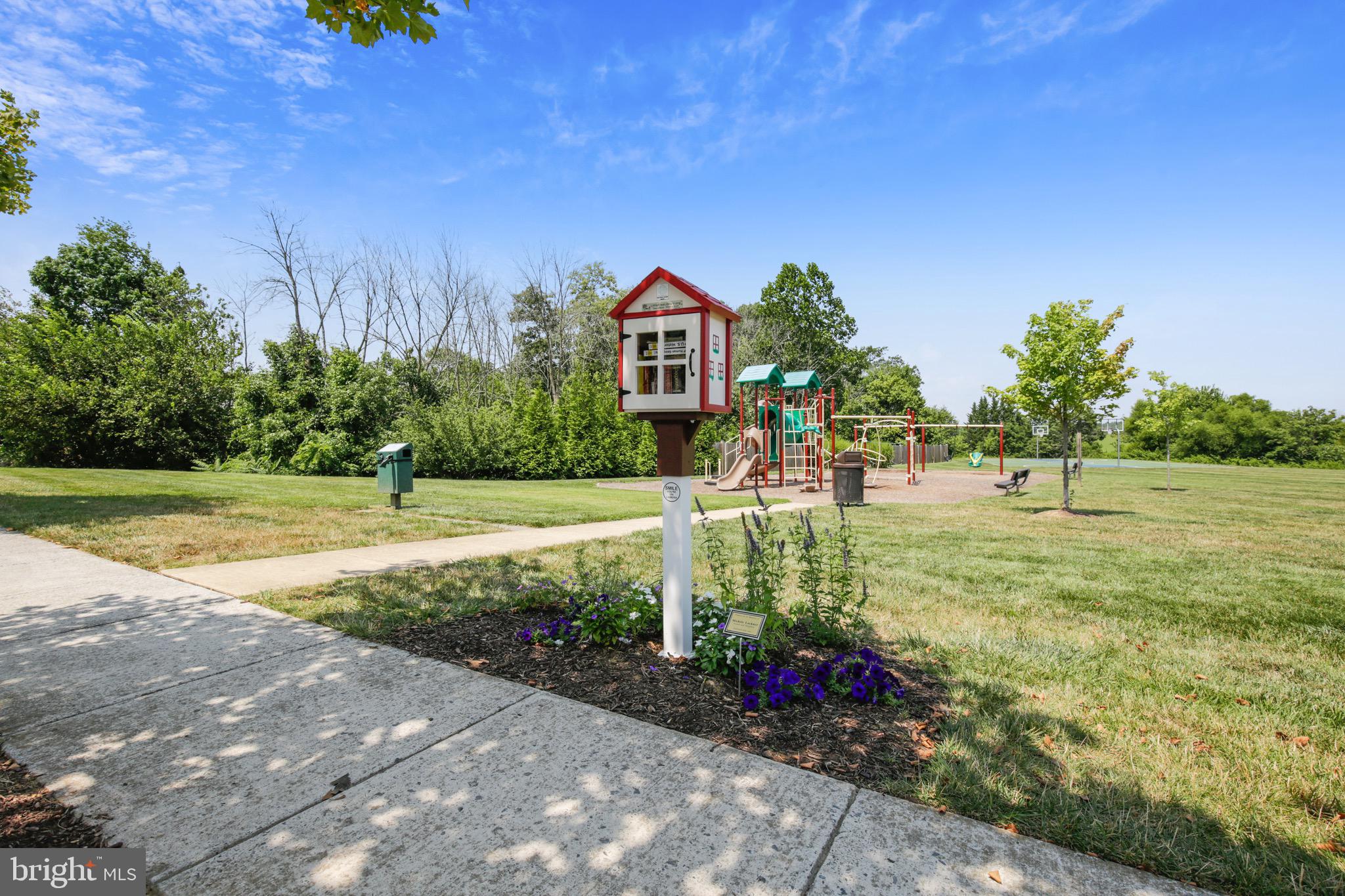 VILLAGES OF URBANA - Residential