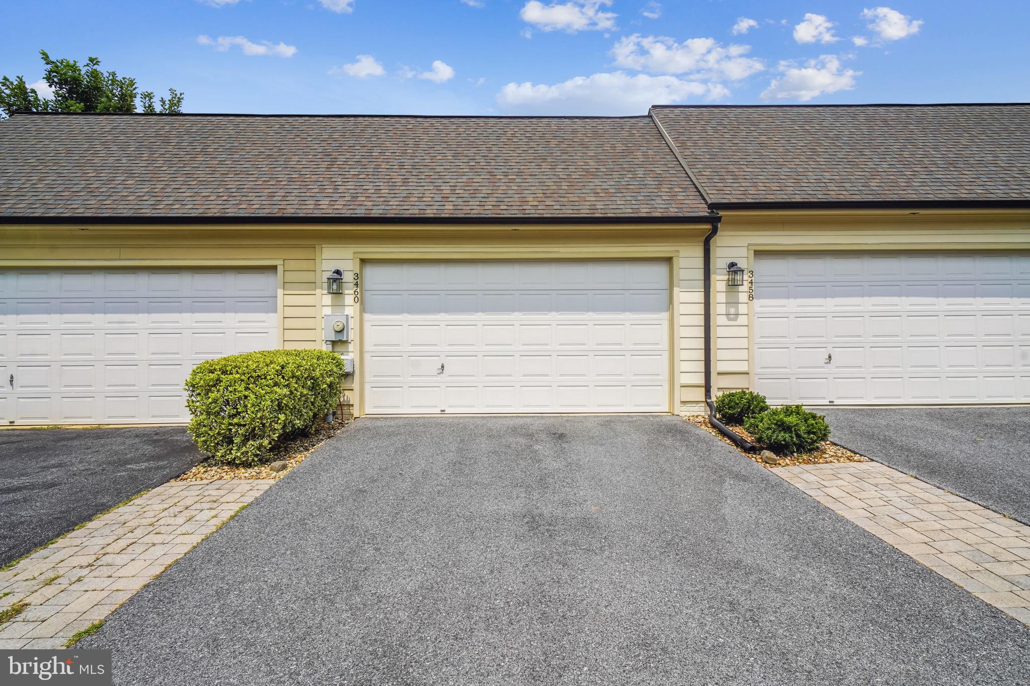 VILLAGES OF URBANA - Residential