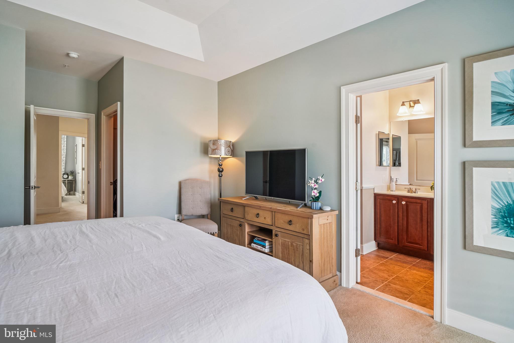 VILLAGES OF URBANA - Residential